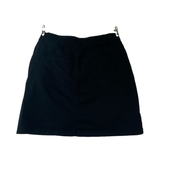 PAIR of women's Croft and Barrow skorts both size 6 - Picture 3 of 14